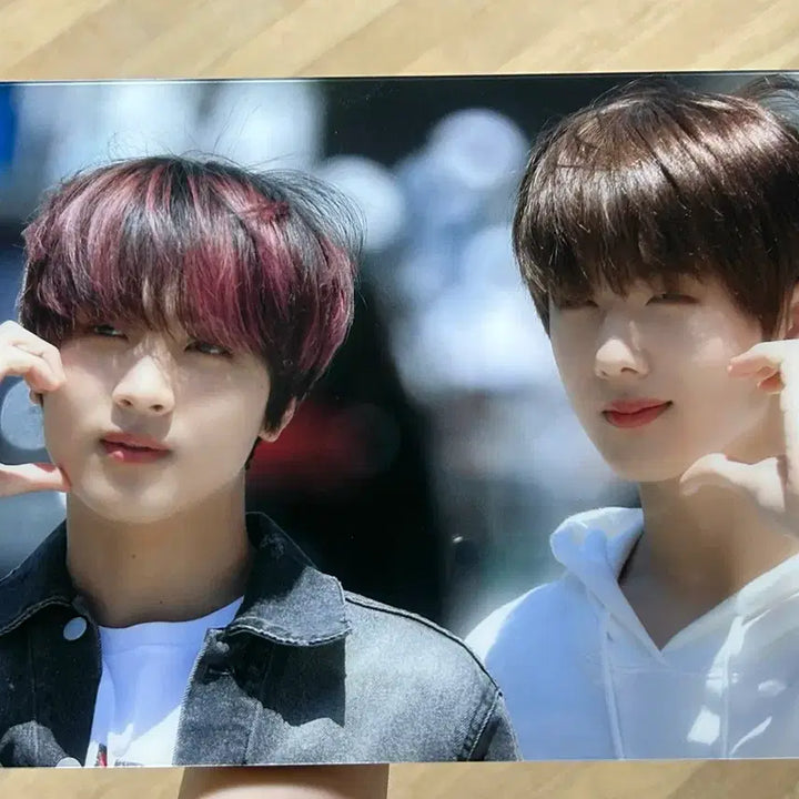 [BUNJANG] NCT Dream Jisung Haechan A4 Frame / 엔시티 드림 nct dream 지성 해찬 액자 프레임 a4사이즈