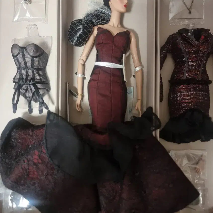 [BUNJANG] Fashion Royalty Elites Silkstone Doll / 패션로얄티 (미개봉)바비인형 실크스톤 의상