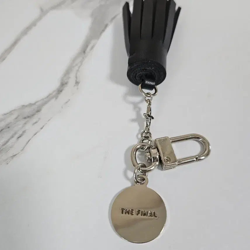 [BUNJANG] BTS Wings Tour Tassel Keyring / (새상품)BTS 방탄 굿즈/윙즈투어 태슬키링