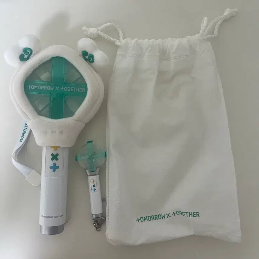 [BUNJANG] TXT MOABONG Ver.1 &amp; Keyring &amp; Cover &amp; Photocard Set &amp; Pouch Bundle / 모아봉 ver1, 모아봉키링,모아봉 커버,포카,보관 파우치