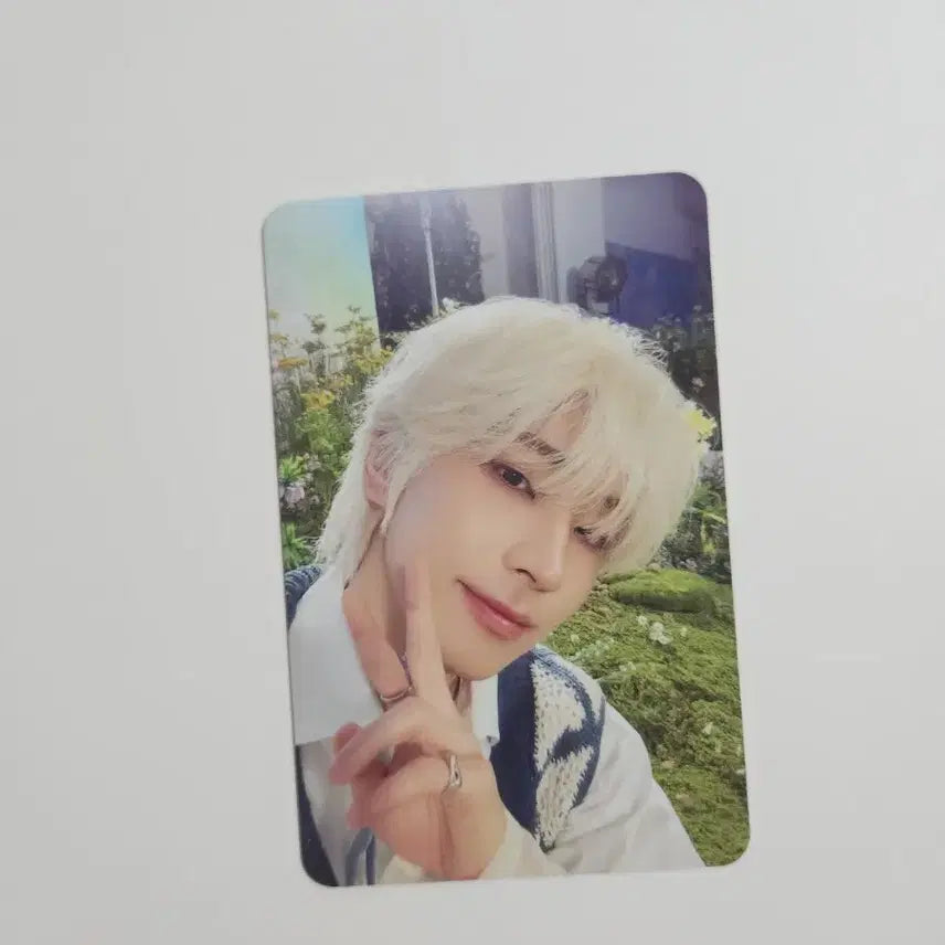 [BUNJANG] Seventeen Dystopian Wonwoo Photocard / 세븐틴 디스맨 원우 포카