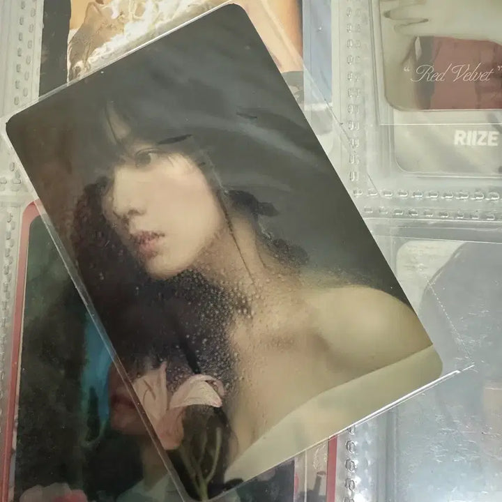 [BUNJANG] Red Velvet Irene KillindRill Photocard / [판매] 레드벨벳 아이린 칠킬 핸드폰케이스 Md 포토카드