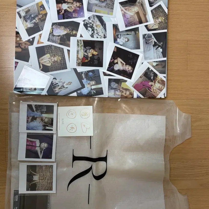 [BUNJANG] BLACKPINK Rosé Photobook 1st Pre-order Bundle Set / 블랙핑크 로제 포토북 1차예약판매 일괄(급처)