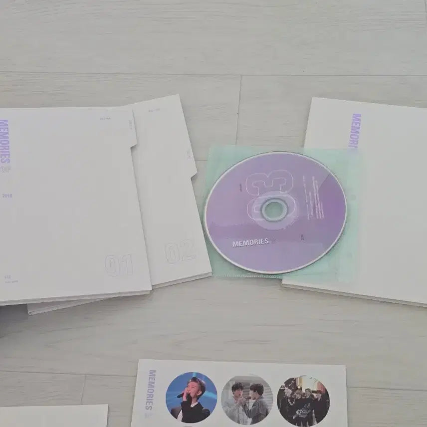 [BUNJANG] BTS Taehyung 2018 Memories Blu-ray/DVD Photocard Bundle (Box Set) / 방탄소년단 bts 2018 메모리즈 블루레이 디비디 태형 포토카드 풀박