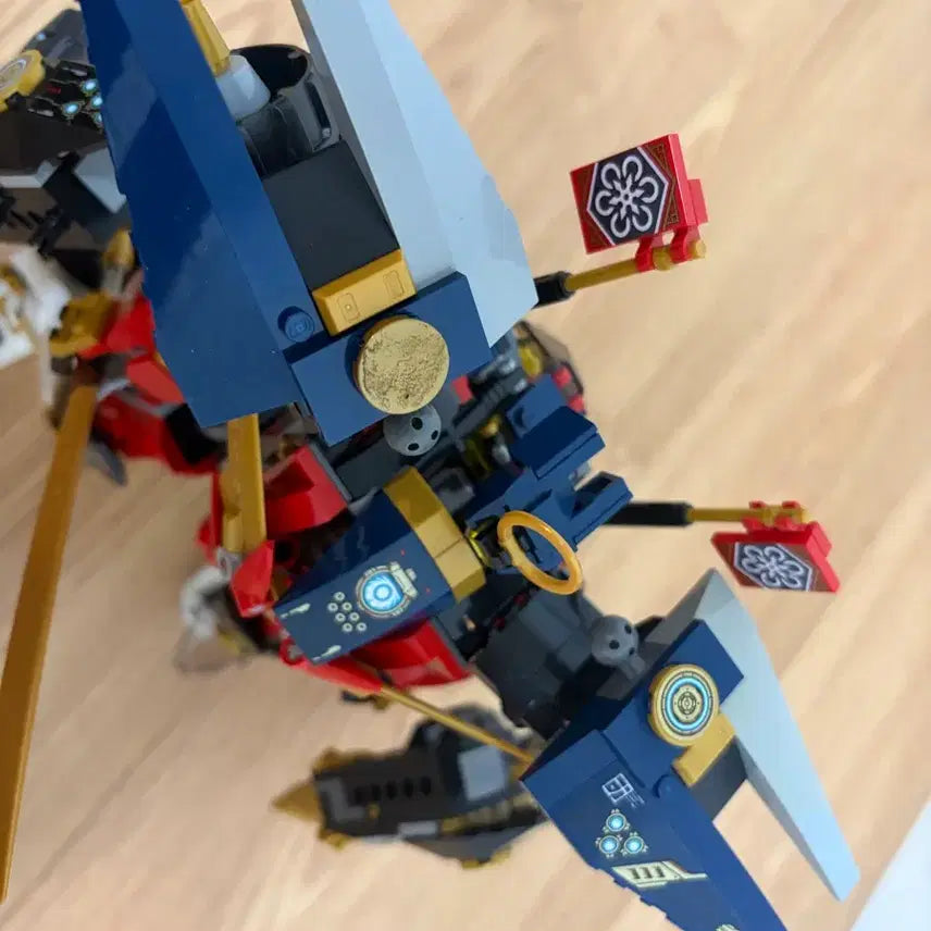 [BUNJANG] LEGO [Item Name] (Damaged Shoulder Armor) / 레고 판매합니다