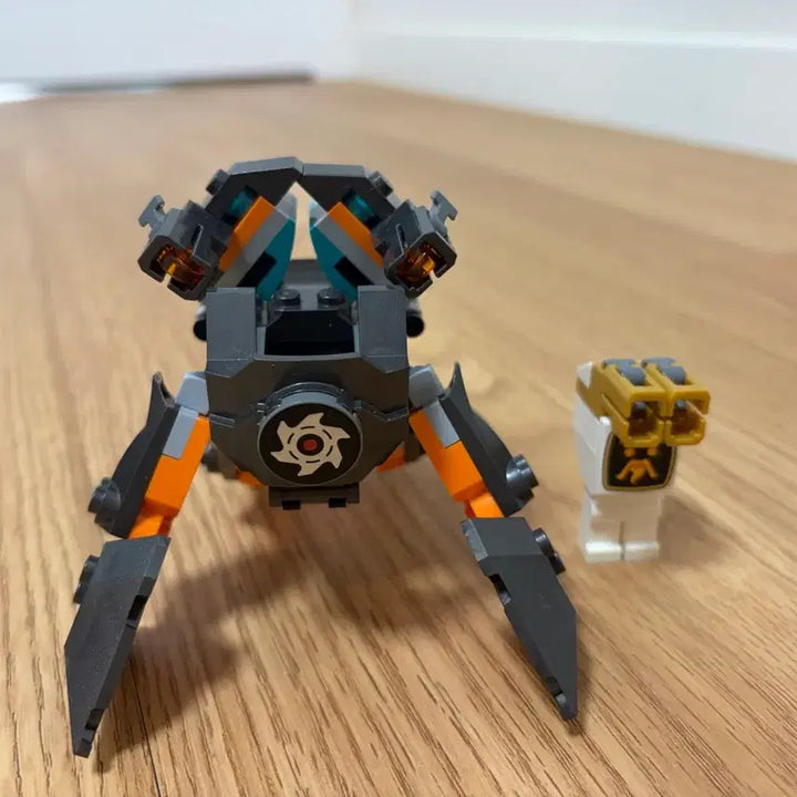 [BUNJANG] LEGO [Item Name] (Damaged Shoulder Armor) / 레고 판매합니다