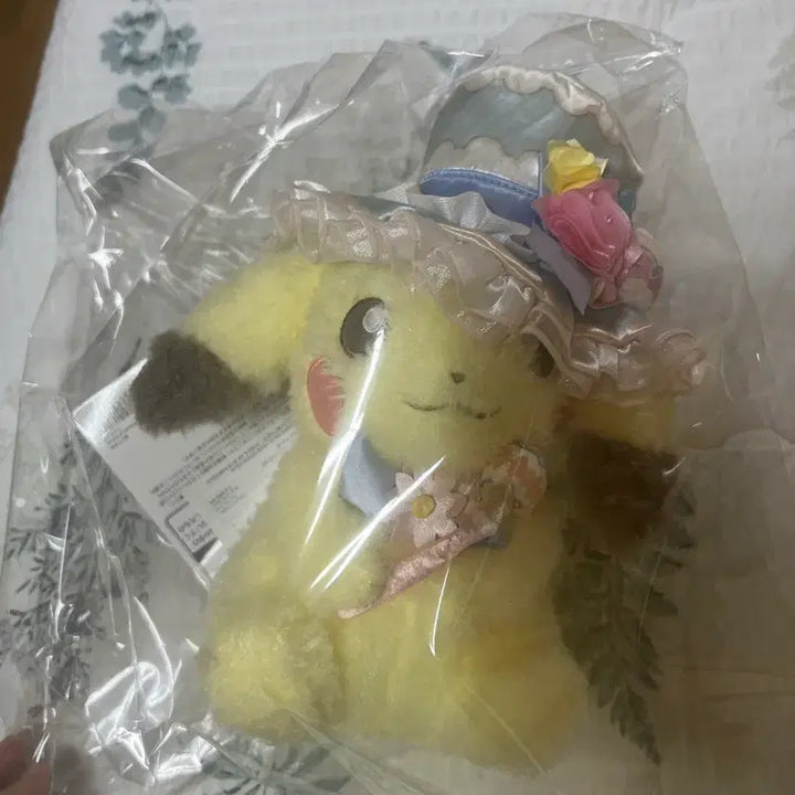 [BUNJANG] Pokemon Center Pokemon Botanical Easter Pikachu Plush / 포켓몬센터 봉제인형 Pokemon Botanical Easter 피카츄