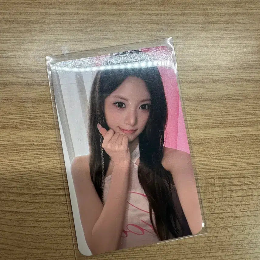 [BUNJANG] RESCENE LIVEN Pretty Girl 1st Week Official Photocard / 리센느 리브 프리티걸 1주차