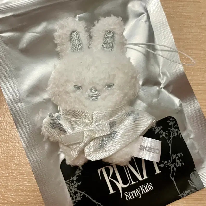 [BUNJANG] Stray Kids Run Live Concert MD Microstudio Ribbit / 스키즈 런잇콘 엠디 마이크로 스키주 리빗 양