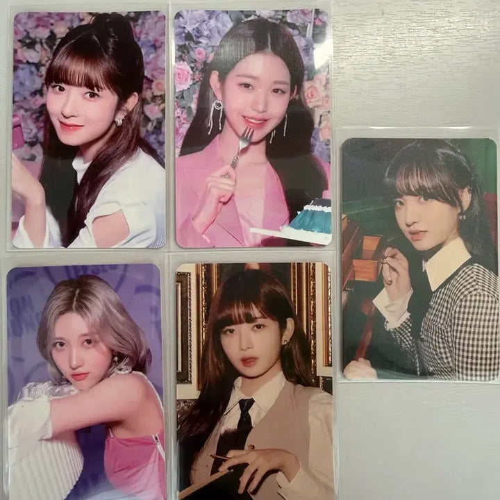 [BUNJANG] IVE Fromm Queen 14 Photocard Bundle Set / 아이브 프롬퀸 포카 14종 일괄 판매