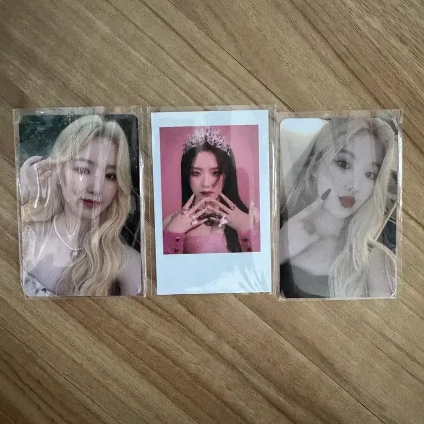 [BUNJANG] GIDLE Minnie Photocard Bundle Set / 아이들 슈화 포카 일괄 양도