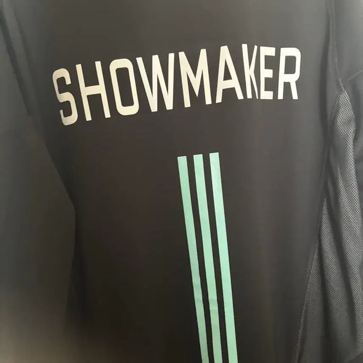 [BUNJANG] DWG KIA 2022 Worlds Uniform Jacket ShowMaker / 2022 담원기아 월즈 유니폼 자켓 쇼메이커 마킹