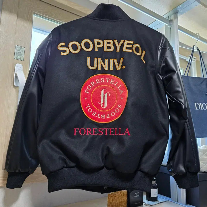 [BUNJANG] Forestella Spin-off KOOL Baseball Jumper (Kang Hyung Ho) - Includes KOOL Photocards &amp; Film Stickers / 포레스텔라 스핀오프 KOOL 야구점퍼 라지(강형호) kool포카2장 네컷필름스티커2장(비공)함께 드릴게요