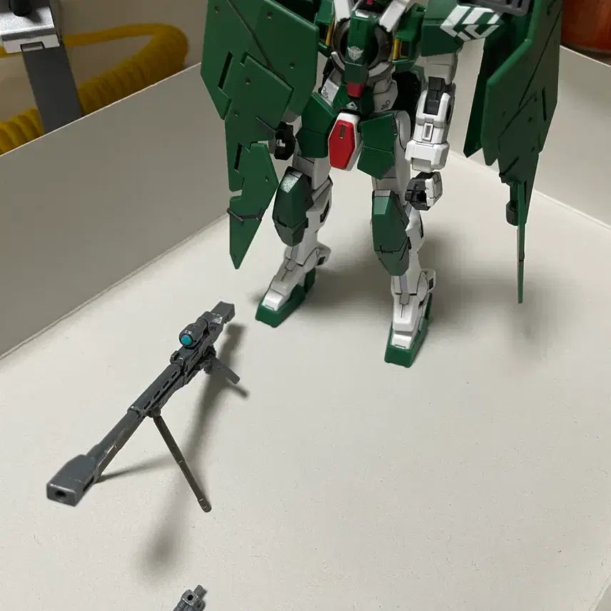 [BUNJANG] HG Dynames Partial Paint, Panel Line, Decal, Finish / hg 듀나메스 부분도색 먹선 데칼 마감