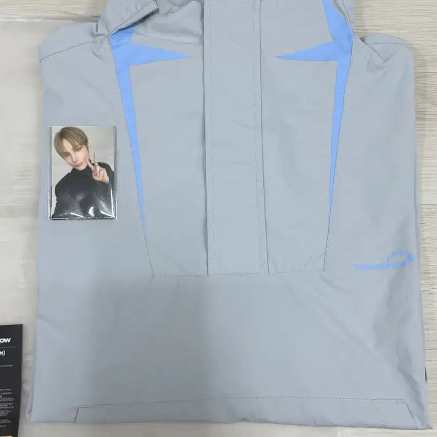 [BUNJANG] TXT World Tour Official MD Anorak Jumper M Size / 투바투 월드 투어 공식 MD 아노락 점퍼 M