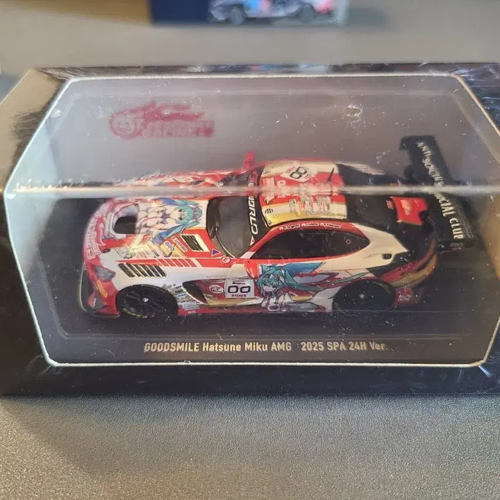 [BUNJANG] Good Smile Racing Hatsune Miku AMG 2025 SPA 24H Miniature Car / 굿스마일 하츠네 미쿠 AMG 2025 SPA 24H 미니카 판매합니다