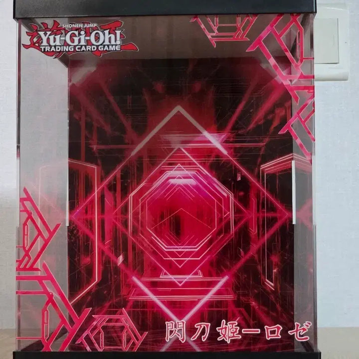 [BUNJANG] Summertime Madness Rose Figure Case / 섬도희 로제 피규어 케이스 판매