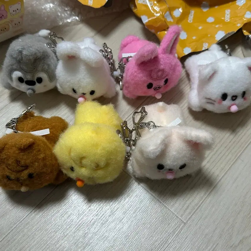 [BUNJANG] Stray Kids SKZOO Wind-Up Plush Set / 스키즈 스키주 태엽 플러쉬 7개 같이 양도
