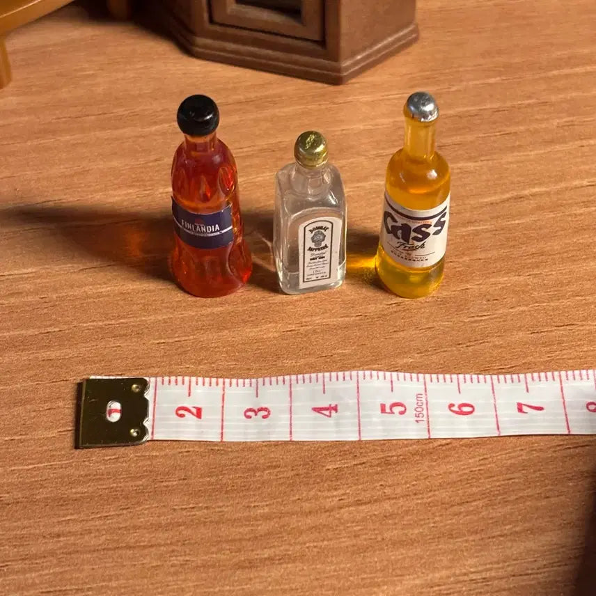 [BUNJANG] Miniature Beer &amp; Whiskey Bottle Set (3 Types) / 미니어처 맥주 위스키 술병 3종 세트