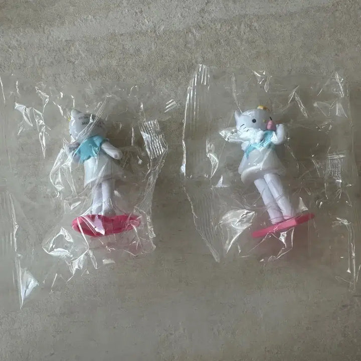 [BUNJANG] Hello Kitty Long Legs Style Up Mascot Figure / 롱다리 헬로키티 스타일업 마스코트 피규어 가챠 엔젤 키티
