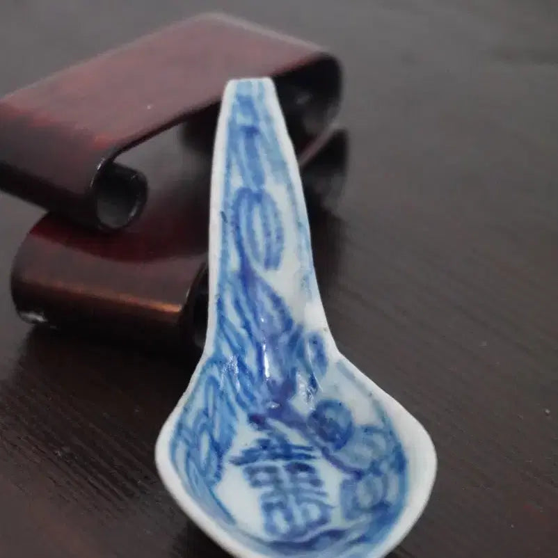 [BUNJANG] Qing Dynasty Blue and White Porcelain Spoon / 청말 민국 청화백자 수저