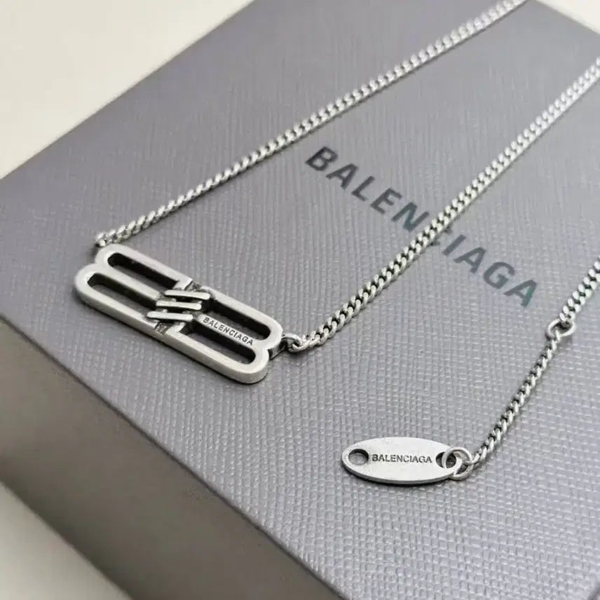 [BUNJANG] Balenciaga BB Necklace Silver / 발렌시아가 BB 네크리스 실버