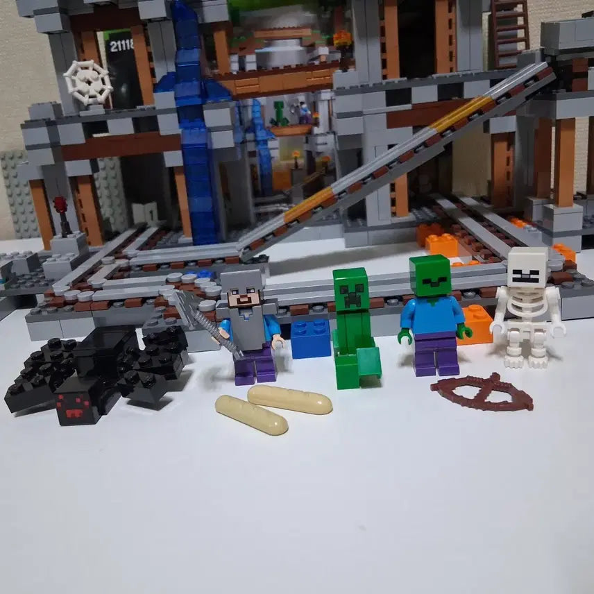 [BUNJANG] LEGO Minecraft 21118 The Mine / 레고 마인크래프트  21118 광산