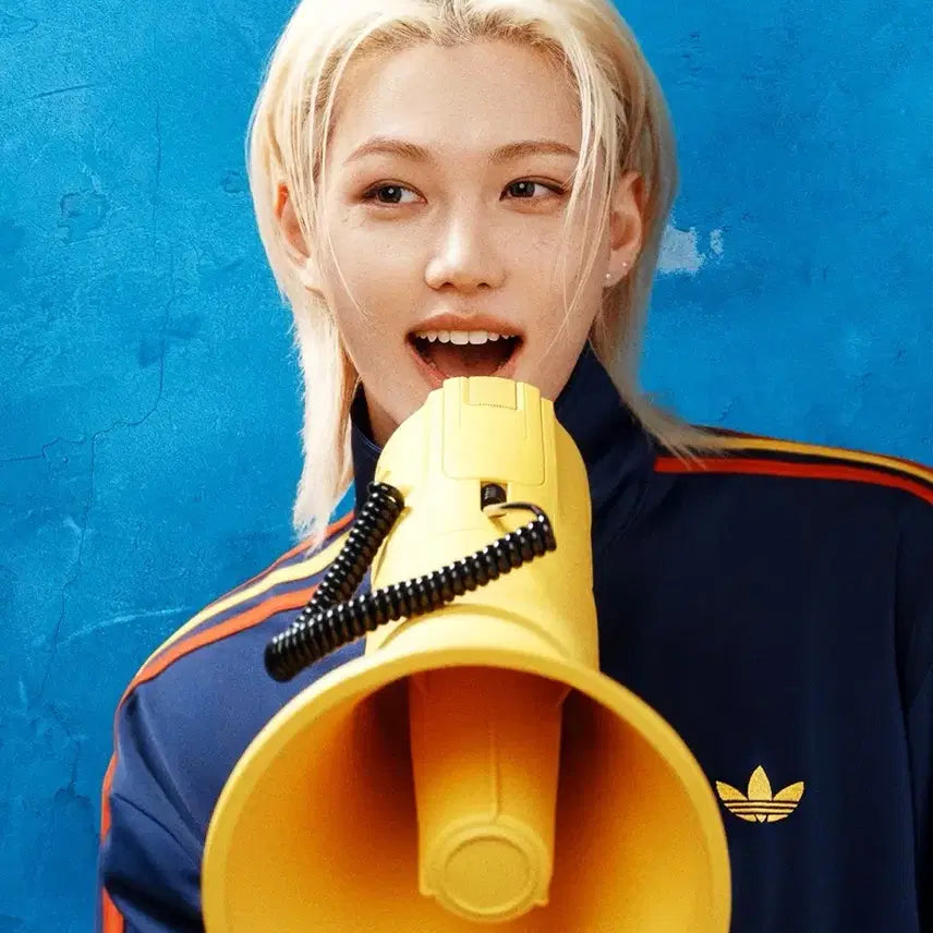 [BUNJANG] Stray Kids Felix x Adidas Pictorial Poster Set / 필릭스 아디다스 화보
