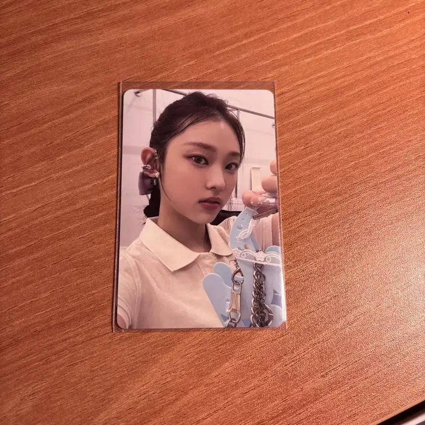 [BUNJANG] NewJeans Haerin Official Photocard / 뉴진스 해린 공식 포토카드 포카