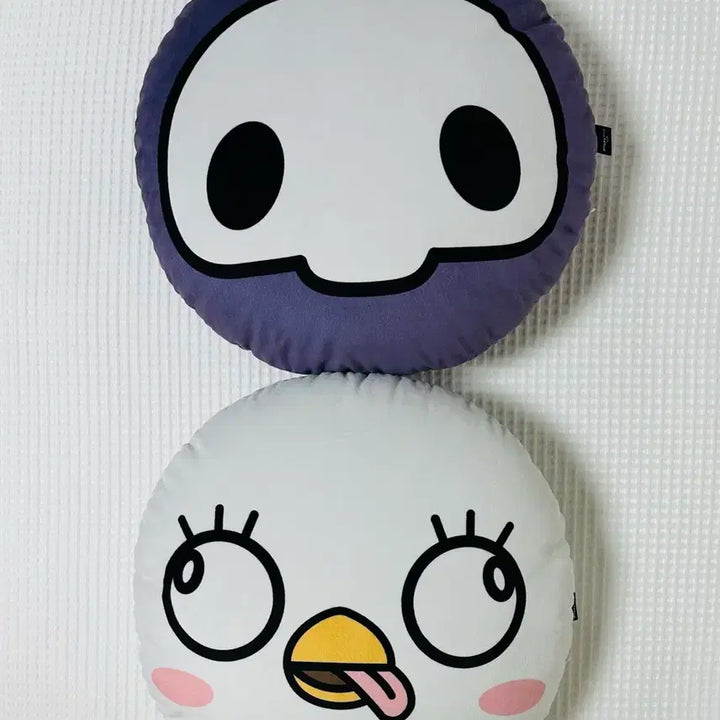 [BUNJANG] Blue Archive Momofriends Peroro / Skullman Cushion Bundle Set / 블루아카이브 히후미 아즈사 모모프렌즈 페로로/스컬맨 쿠션 일괄세트