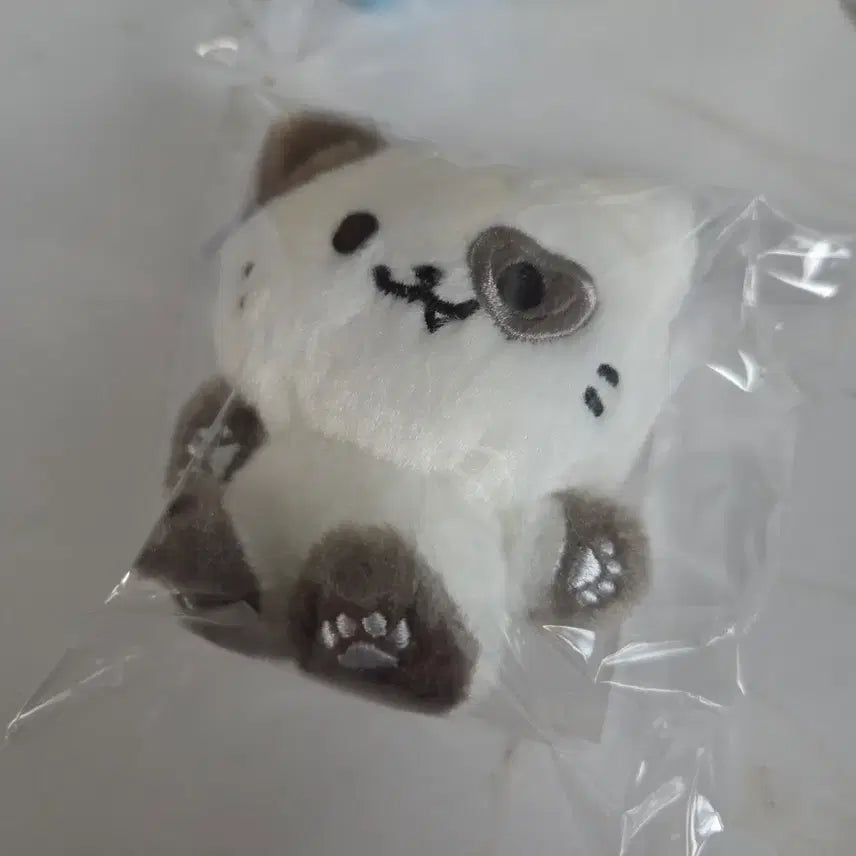[BUNJANG] ITZY Yeji Twinzy Seating Charm (Sealed) / itzy 있지 twinzy 트윈지 예지 깽이 참 미개봉
