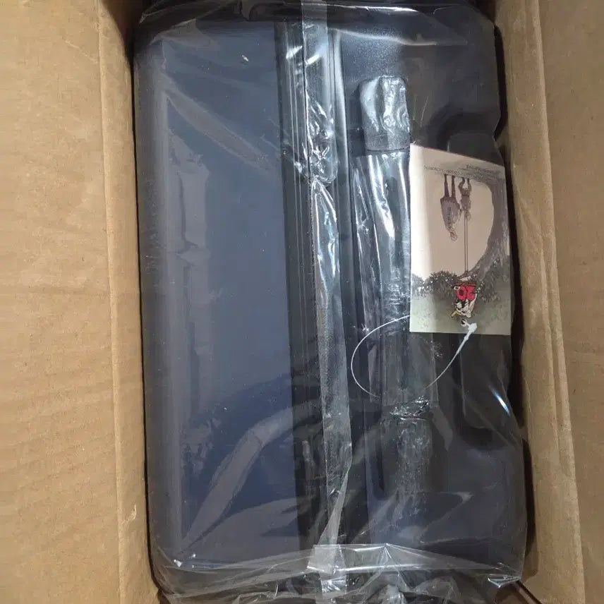 [BUNJANG] Naruto Ichiban Shoji A Prize Carrier Luggage / 나루토 중국 제일복권 A상 캐리어 팝니다.