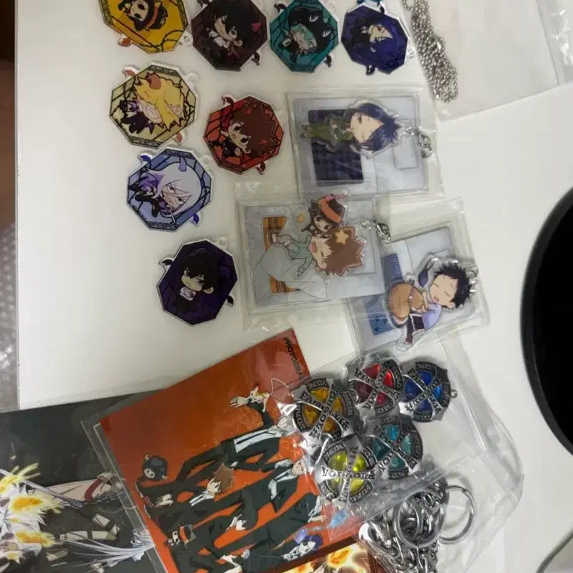 [BUNJANG] Katekyo Hitman Reborn! Merchandise Set with Plush Toy / 가정교사히트맨리본 (가히리) 굿즈세트 급쳐(인형서비스)