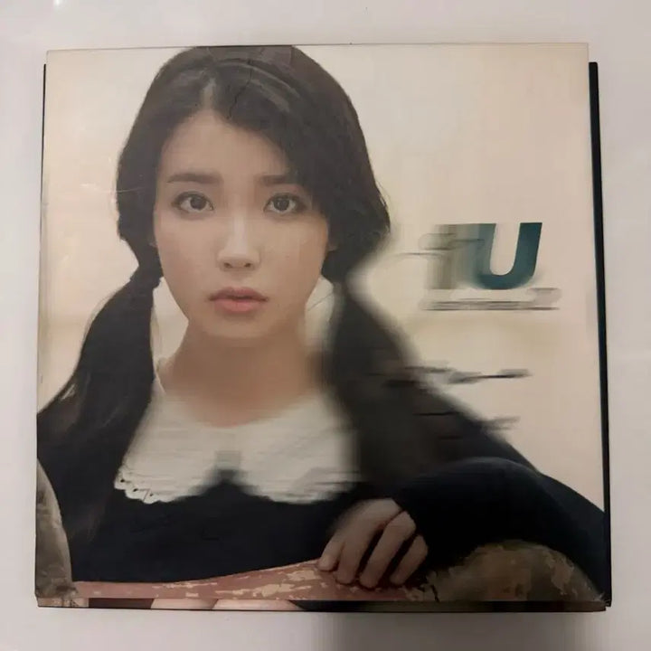 [BUNJANG] IU Real Album Vol. 2 Autographed Album / 아이유 REAL ALBUM 2집 비매 친필 싸인 앨범 팝니다