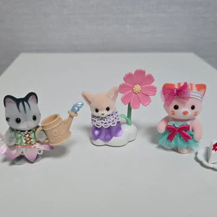 [BUNJANG] Sylvanian Families Figurines Bundle Set / 실바니안 피규어(일괄)