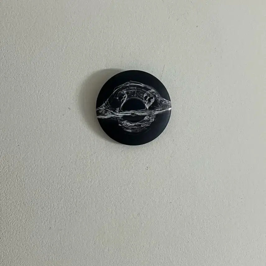 [BUNJANG] Thornapple Black Star Pin Button / 쏜애플 핀버튼 검은별