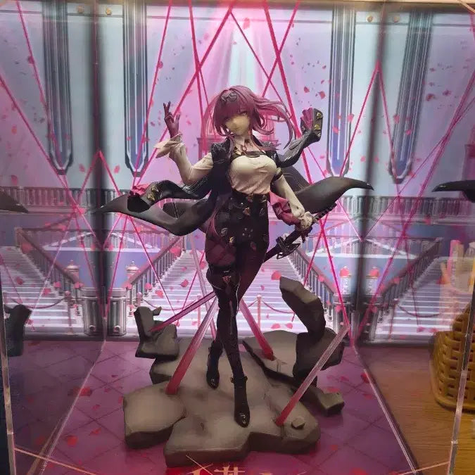 [BUNJANG] miHoYo Honkai: Star Rail Kafka 1/7 Scale Figure with LED Display Cabinet / 붕괴 스타레일 APEX 1/7 카프카 피규어+장식장 판매합니다