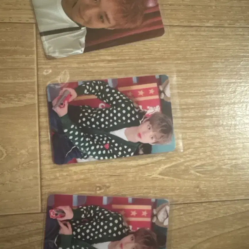 [BUNJANG] May 1st Gen Photocard &amp; Reflect Photocard / 메이 1기포카랑 리플렉트포카
