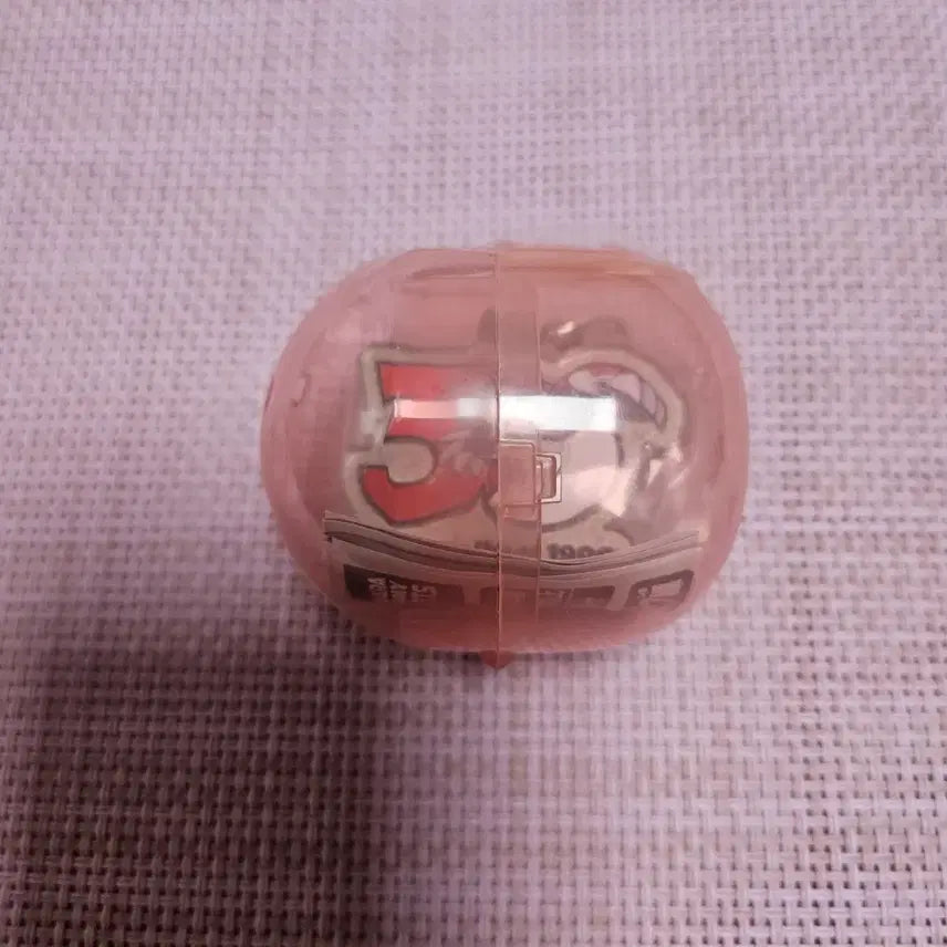 [BUNJANG] Pokemon 30th Anniversary Metal Charm Grandon Gacha / 포켓몬 30주년 메탈 참 메지루시 가챠 그란돈 판매