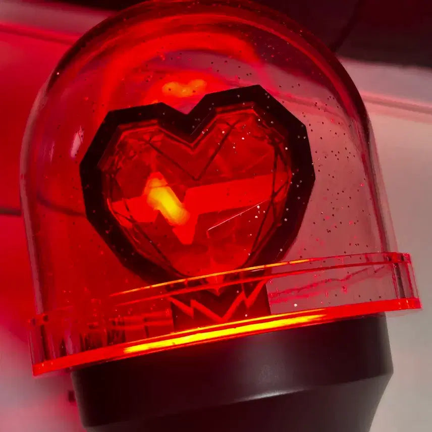 [BUNJANG] KISS OF LIFE Official Lightstick (Bbyongbong) / 키스오브라이프 응원봉 삐용봉 양도
