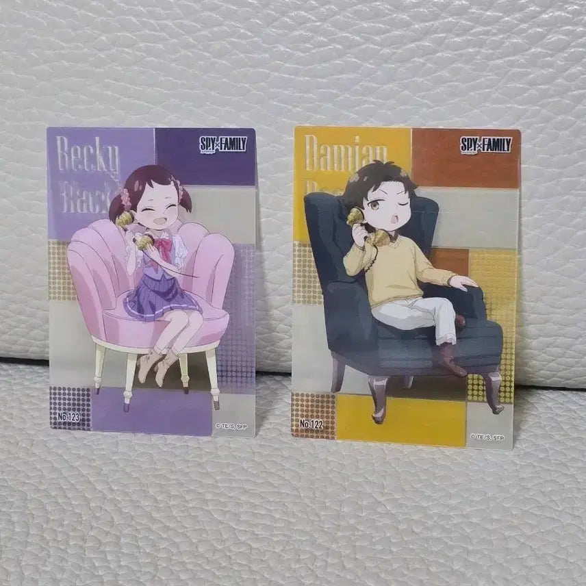 [BUNJANG] Spy x Family Lloyd, Yor, Becky, Damian Clear Card Bundle Set / 단순 개봉) 스파이 패밀리 로이드,요르,베키,다미안 클리어 카드 4장 일괄