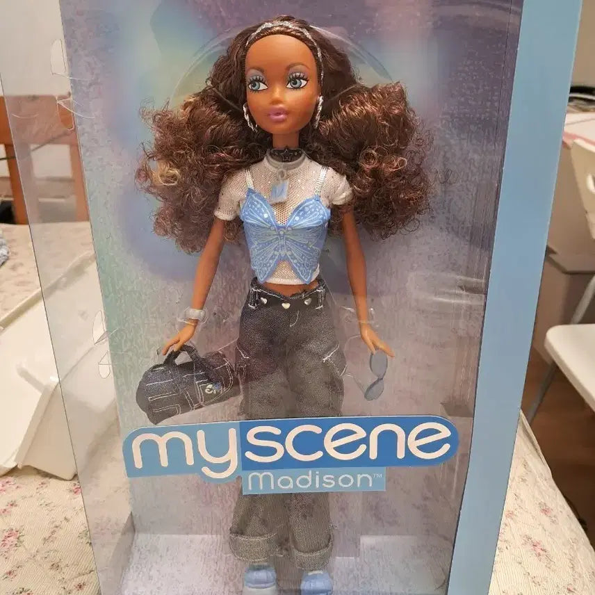 [BUNJANG] Mattel My Scene Madison Barbie Doll New / 마텔마이씬바비인형 새상품 입니다