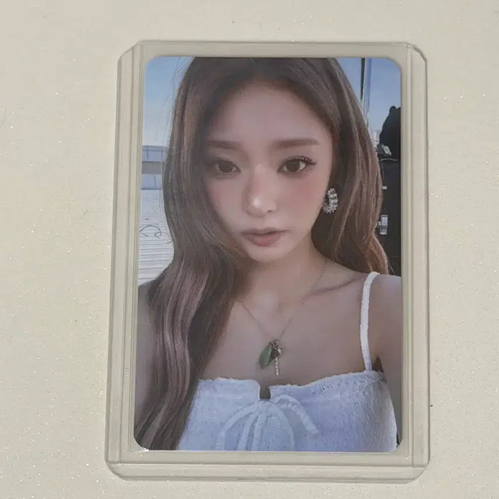 [BUNJANG] fromis_9 Vitamin ME Studio Photocard NaGyeong / 프로미스나인 Vitamin ME 공방 포카 나경