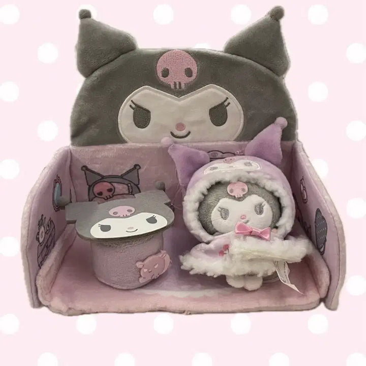 [BUNJANG] Kuromi Room Table Fitto Cape Winter Holiday Series Bundle Set / 쿠로미 룸 테이블 피탓토 케이프 윈터홀리데이시리즈 일괄판매
