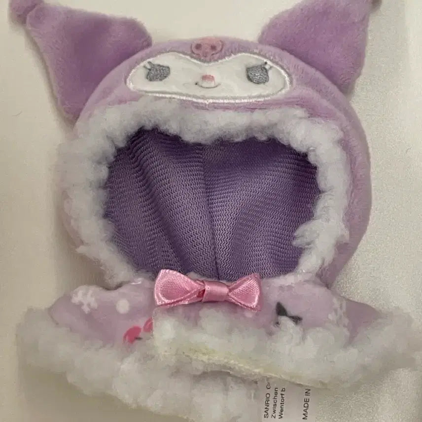[BUNJANG] Kuromi Room Table Fitto Cape Winter Holiday Series Bundle Set / 쿠로미 룸 테이블 피탓토 케이프 윈터홀리데이시리즈 일괄판매