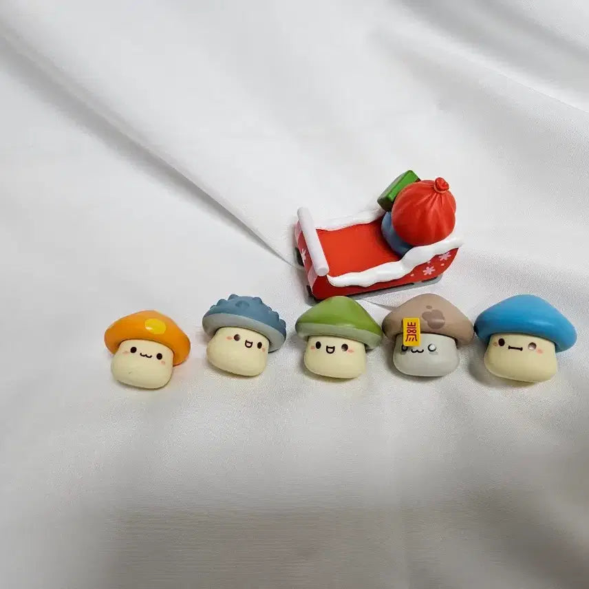 [BUNJANG] MapleStory GS25 Mushroom Figure Set / 메이플스토리 GS25 버섯 피규어 세트
