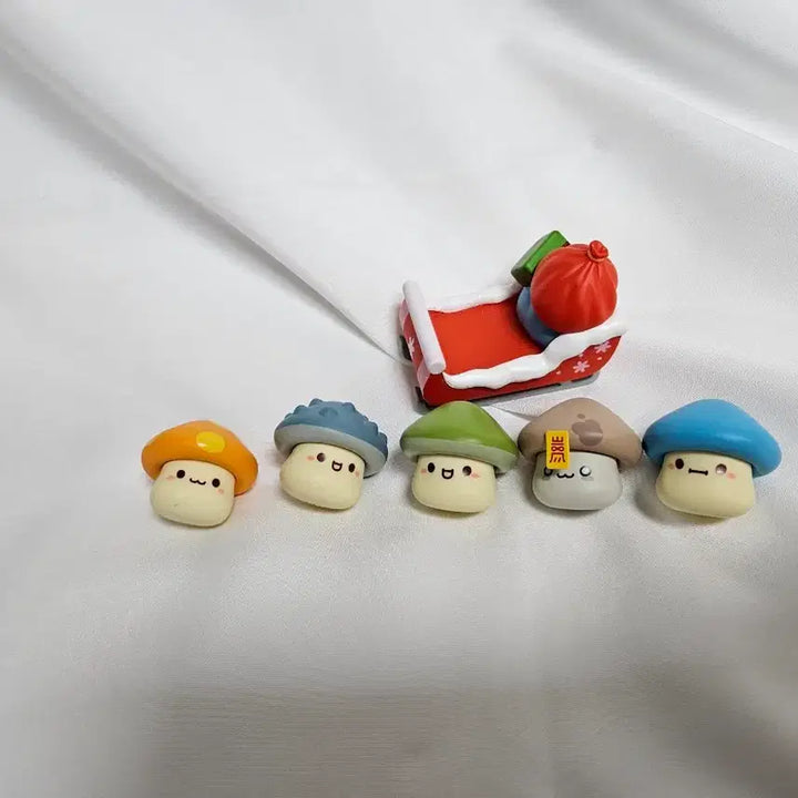[BUNJANG] MapleStory GS25 Mushroom Figure Set / 메이플스토리 GS25 버섯 피규어 세트