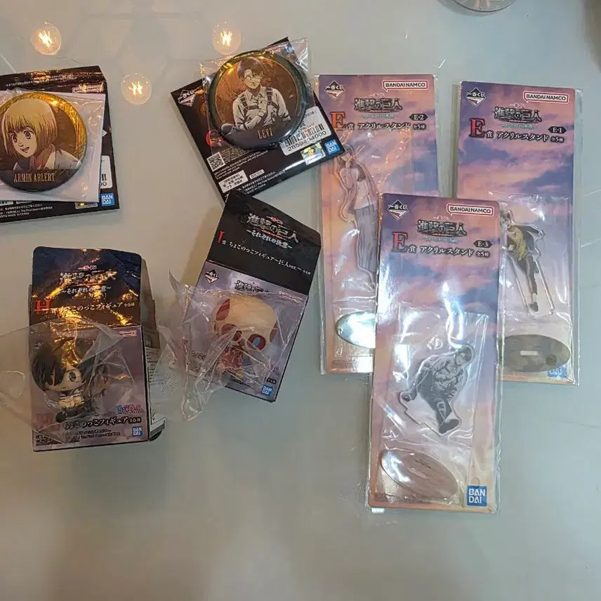 [BUNJANG] Attack on Titan Jaw Titan Choconoco Figures Bundle / (택포20.5)진격의 거인 B상 턱거인 미개봉 초코노코2개 하위상드려요