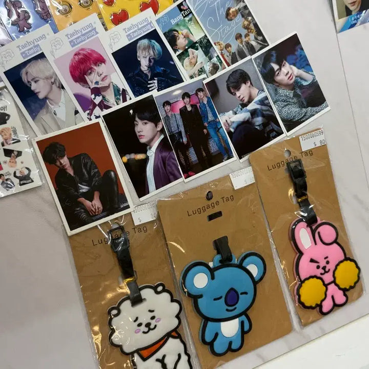 [BUNJANG] BTS Early Merchandise Bundle Set (Army Bomb, Fan Goods, Official Goods) / 급처 방탄소년단 초기 굿즈 (아미봉 아미밤 응원봉, 비공굿, 공굿 전부) 일괄