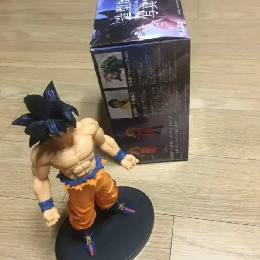 [BUNJANG] Creator x Creator Son Goku (Banpresto Authentic - Red Cat) / 크리에이터x크리에이터 조형사진사 손오공(반프레스토 정품-빨간 고양이)